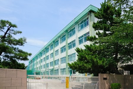 南葛西中学校